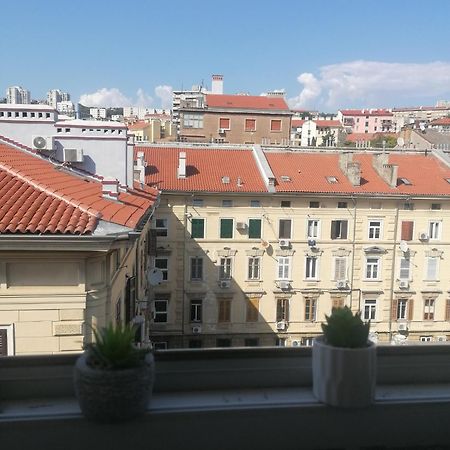 Mirela Lägenhet Rijeka Exteriör bild